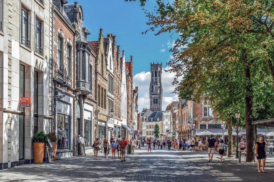 Bruges: Walking Tour, Canal Boat Trip w/Beer Tasting Option - Burg Square and the Belfort at Markt