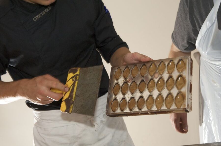 Brussels: Chocolate Workshop and Guided Walking Tour - What you learn about Belgian chocolate