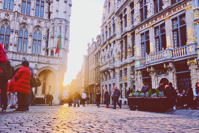 Brussels Highlights Walking and Bus Tour w/ Waffle - Starting at Grand Place, Brussels’ great stage