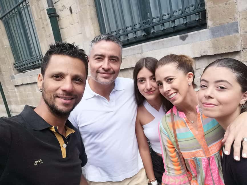 Brussels: Private Walking Tour with a Local - Starting at Charles Buls Fountain or McDonald’s