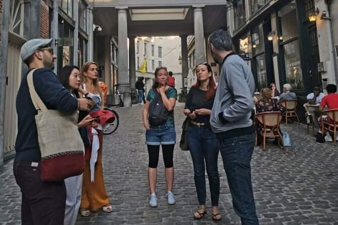 Brussels Walking and Tasting Tour (Beers,Chocolates&Fries/Waffle) - Weather, pace, and practical comfort