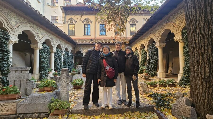 Bucharest: Guided Walking Tour with Romanian Snack - Stavropoleos Monastery and the medieval Old Town