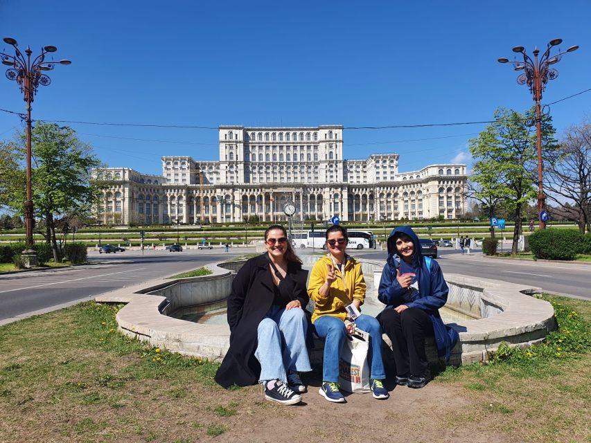 Bucharest: Relics of Communism 3-Hour Walking Tour - Piața Unirii: from older Bucharest to the planned city