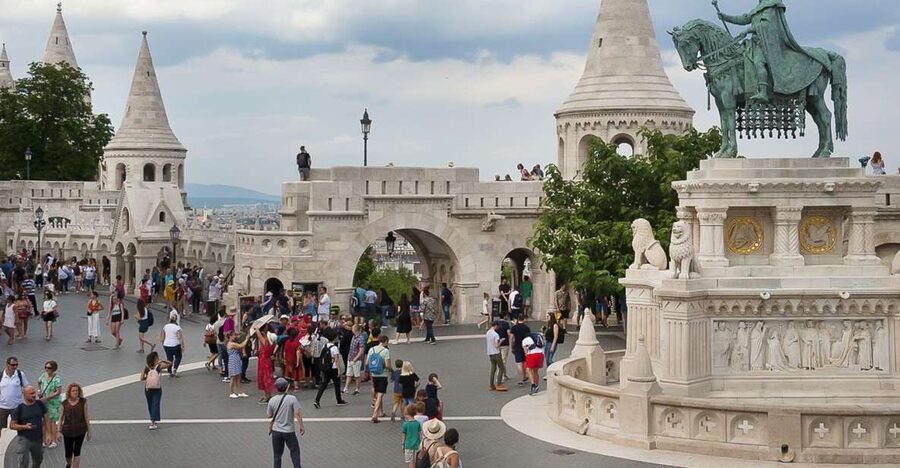 Budapest 3-Hour Walking Tour in Italian - Why this tour works for a first look at Budapest