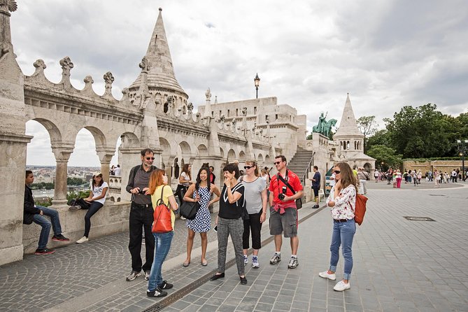Budapest All in One Small Group Walking Tour with Strudel Stop - Danube views and the Chain Bridge