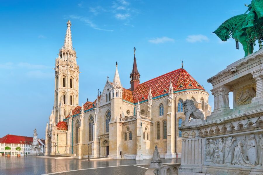 Budapest: Buda Walking Tour - Starting at Holy Trinity Square beside Matthias Church