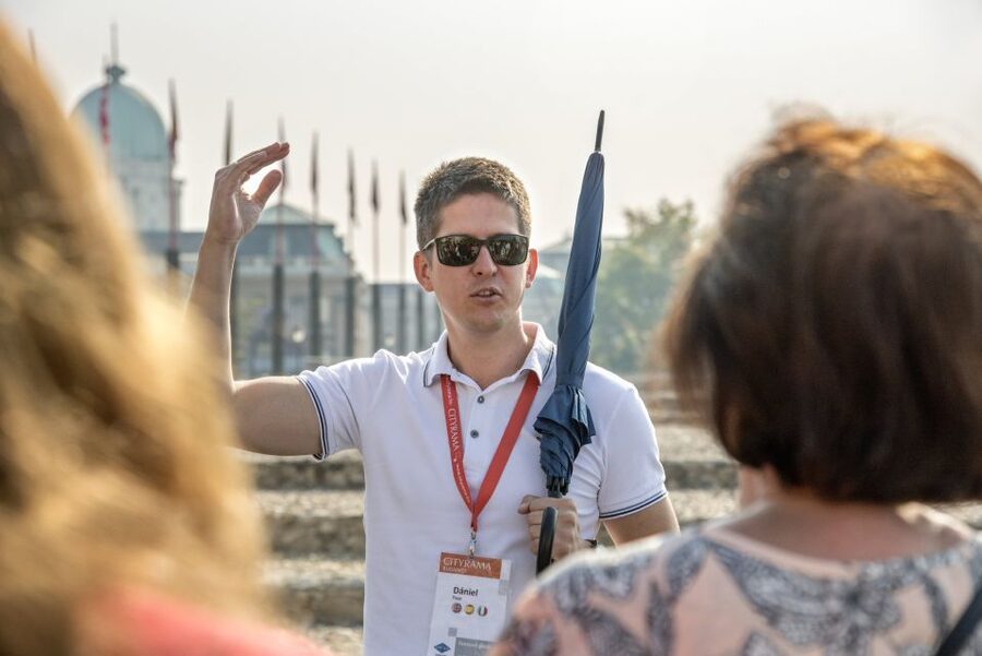 Budapest: Buda Walking Tour - Practical advice for getting the most from the walk