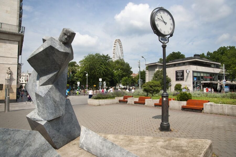 Budapest: City Center Walking Tour - Why this Pest walk works so well at the start