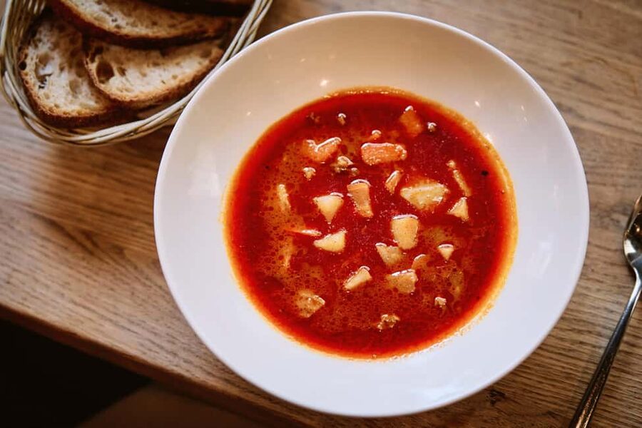 Budapest Guided Food Walking Tour with Drinks Included - Why District 7 is the right place to eat
