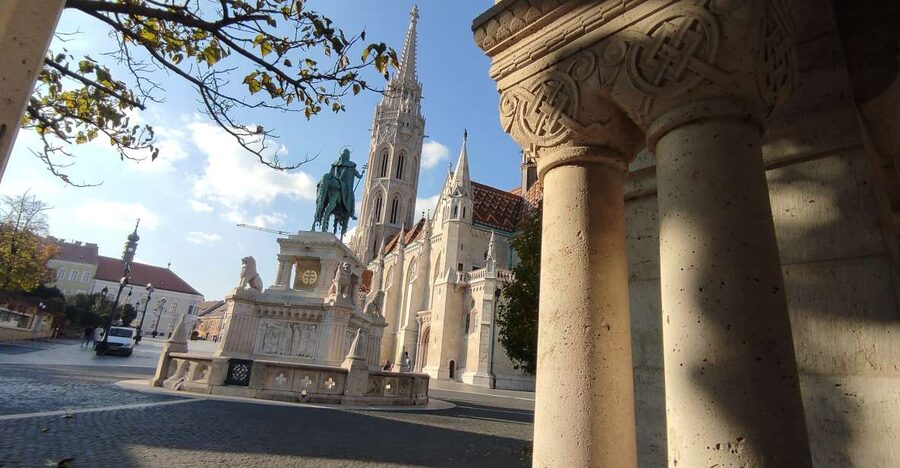 Budapest: Walking Tour in the Buda Castle District - Why Buda Castle makes a good first walk