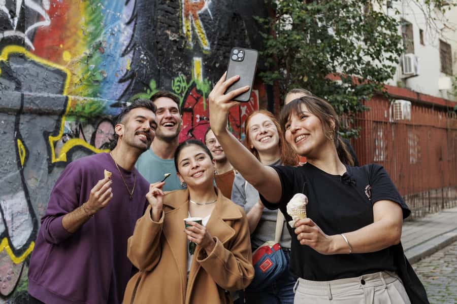 Buenos Aires: Local Foodie Adventure with Sherpa Food Tours - Stop One: Empanadas at a Small Local Deli