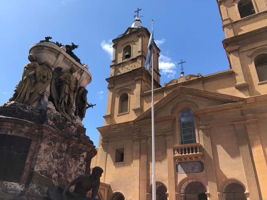 Buenos Aires: San Telmo and Market Guided Walking Tour - Key things to know before you book