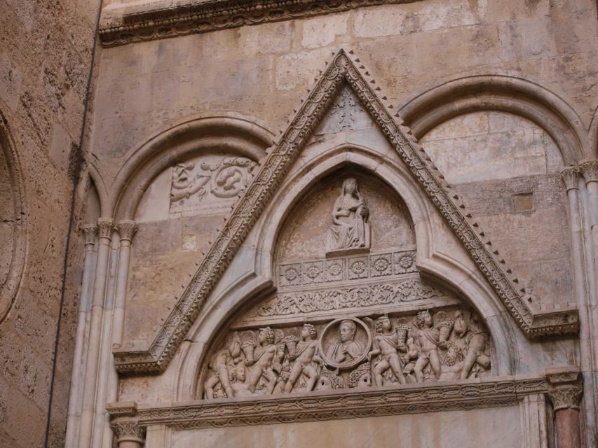 Cagliari: walking tour through the alleys of Castello - The Cathedral of Saint Mary and its crypt