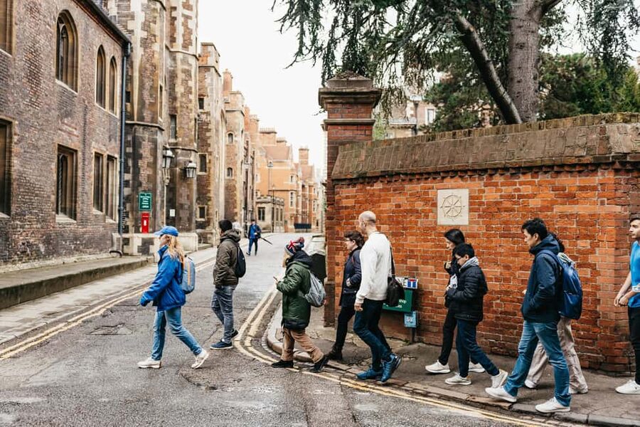 Cambridge University & Kings College Walking Tour By Alumni™ - The Eagle Pub and the Story of DNA