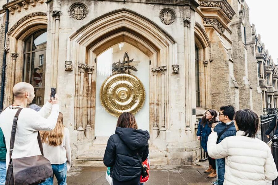 Cambridge University & Kings College Walking Tour By Alumni™ - Queens’ College and the Mathematical Bridge