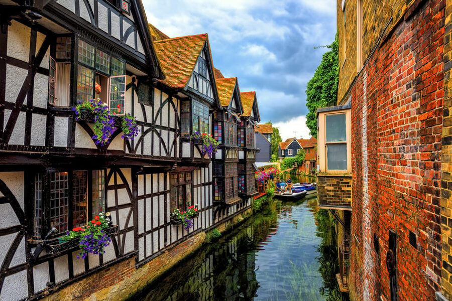 Canterbury: Walking Tour with Green Badge Guide - Is $20 good value for 90 minutes?