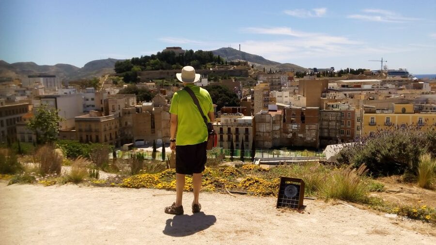 Cartagena: Ancient Roman Walking Tour with Entry Tickets - The modern city between ancient sites