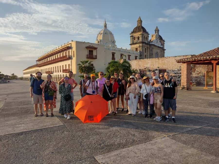 Cartagena: Historic Center and Getsemaní Shared Walking Tour - Key points to know before you go