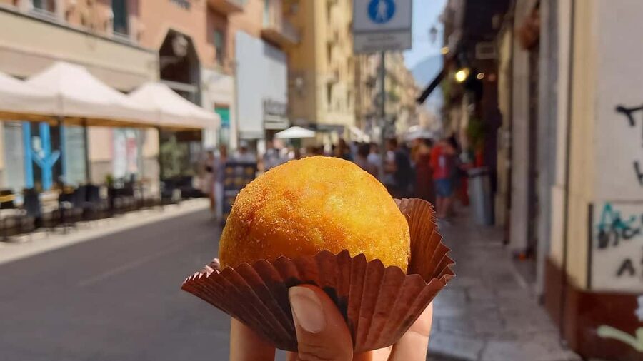 Catania: Street Food Guided Walking Tour - How Much Food Do You Really Get?