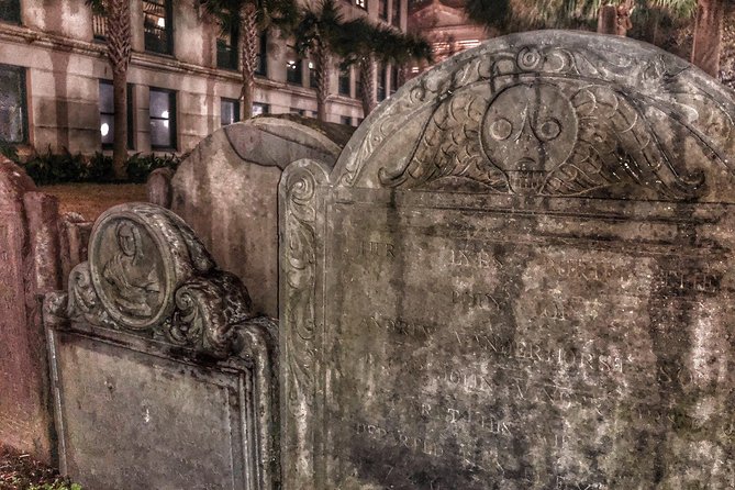 Charleston Ghost & Graveyard Night-Time Guided Walking Tour - Key points to know before booking