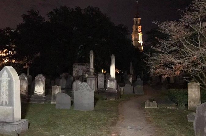 Charleston Ghost & Graveyard Night-Time Guided Walking Tour - Timing, weather, and comfort