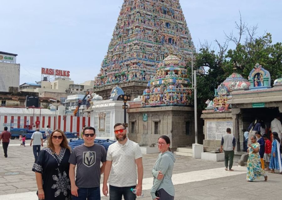 Chennai Walking Tour ( 2 hours guided tour) - From Hindu temples to Christian Chennai