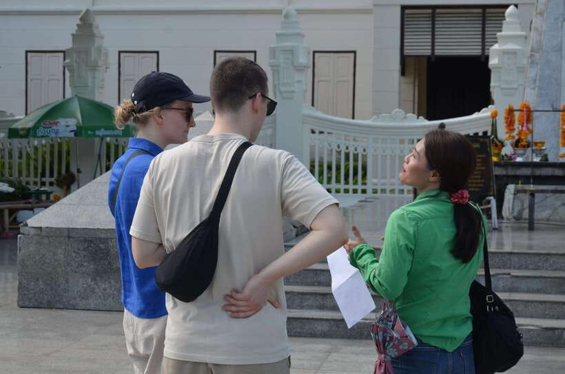 Chiang Mai: Historic Temples and City Guided Walking Tour - Starting at Wat Chiang Man, Chiang Mai’s oldest temple
