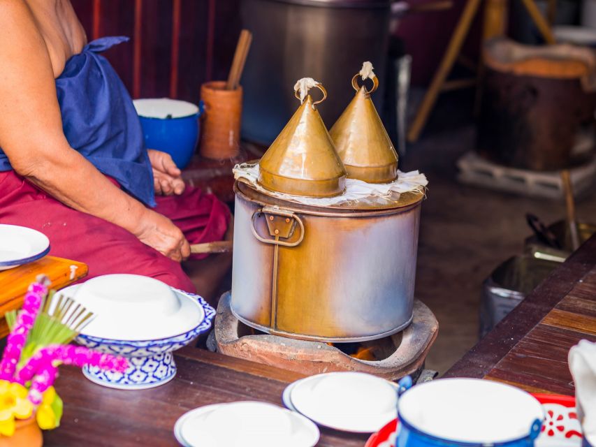 Chiang Mai: Local Food and Markets Guided Walking Tour - What the $48 price gets you