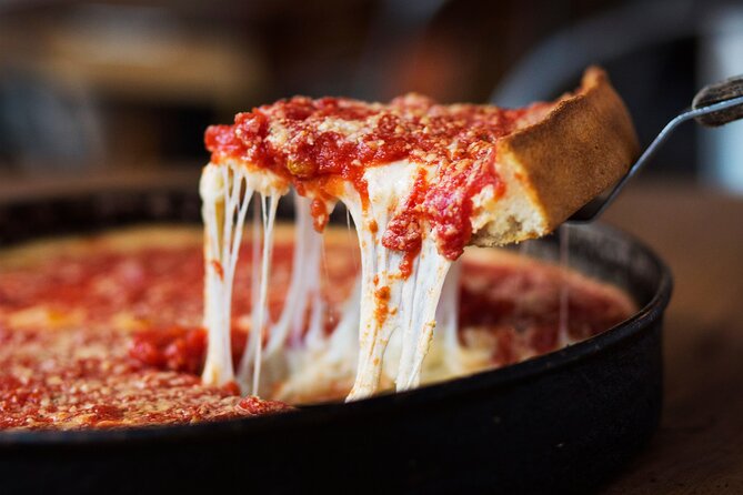 Chicago Favorites Ultimate Food and Walking Tour - Starting with Chicago deep-dish pizza