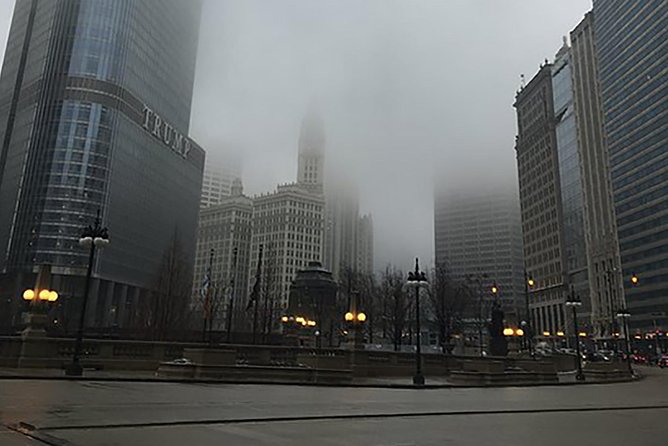 Chicago: Gangsters and Ghosts Walking Tour - Millennium Park and the Bean