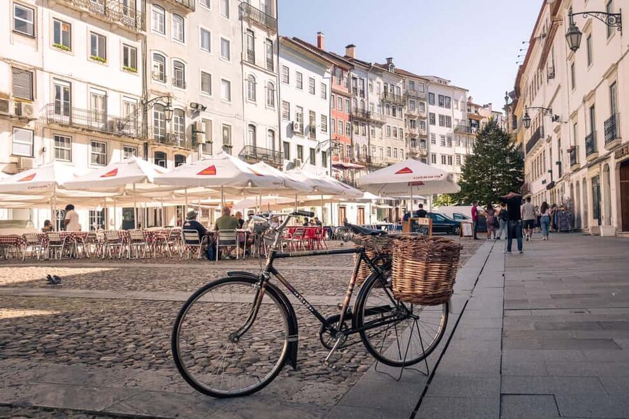 Coimbra: Private & Flexible Walking Tour in Historic Center - Starting at Largo da Portagem and finding your bearings