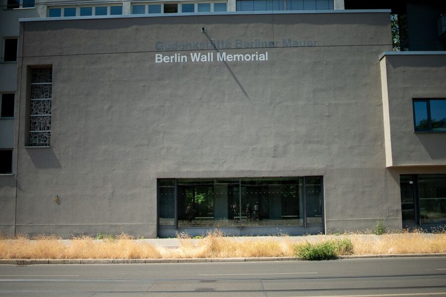 Cold War, Berlin Wall, Spies and the East Side Gallery - Alexanderplatz and the public face of East Berlin