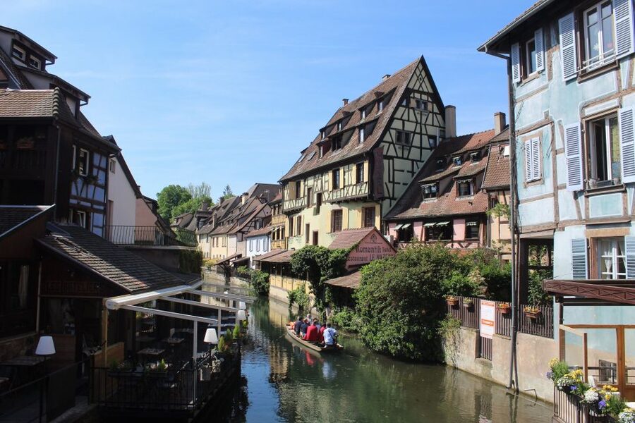 Colmar: Highlights Walking Tour and Wine Tasting - Key points at a glance