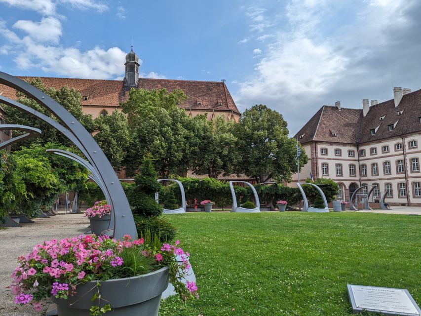 Colmar: Highlights Walking Tour and Wine Tasting - Gothic sanctuaries and the old medieval center