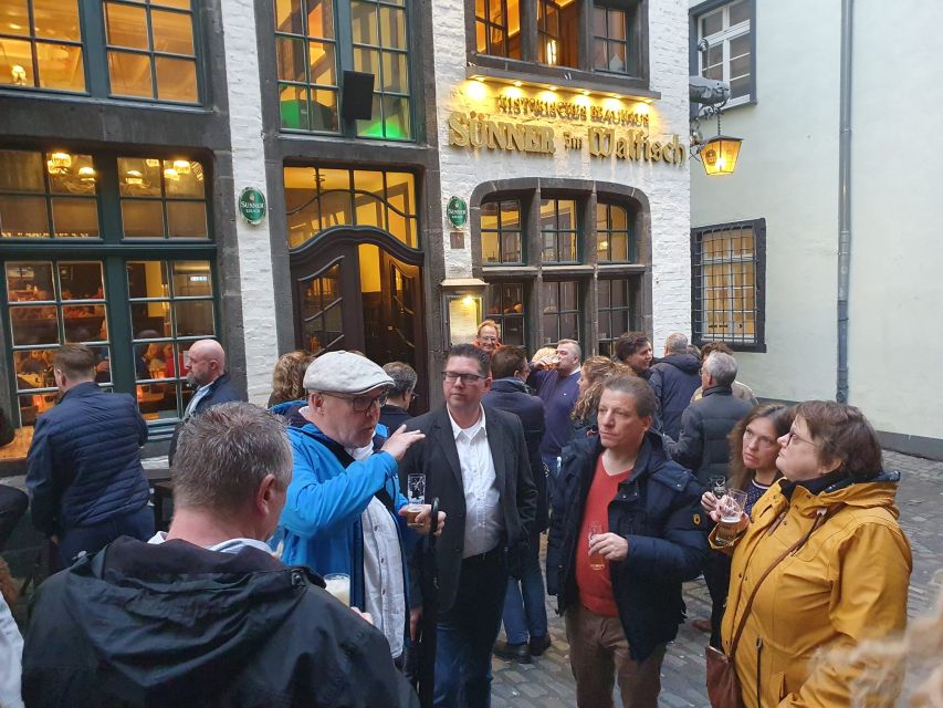 Cologne: 3 Old Town Breweries Guided Walking Tour - Who should book this experience?