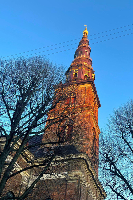 Copenhagen: Christiania & Christianshavn Guided Walking Tour - Why Christianshavn and Christiania make a useful pairing
