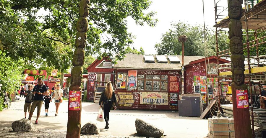 Copenhagen: Christiania & Christianshavn Guided Walking Tour - Thirty minutes inside Freetown Christiania