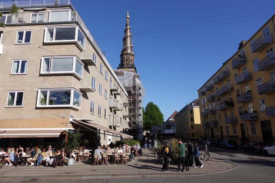 Copenhagen: Christiania & Christianshavn Guided Walking Tour - Starting at Dronningensgade 4