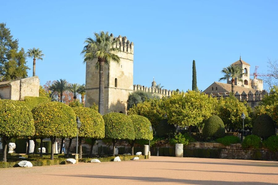 Cordoba: Monuments Walking Tour - Saving the best hour for the Mosque-Cathedral