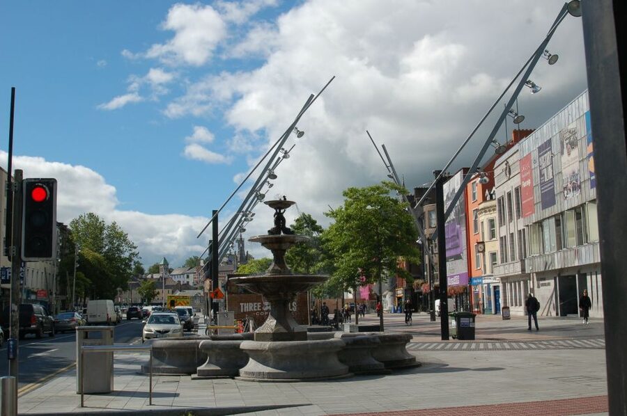 Cork: Guided Historical Walking Tour - Why Cork makes a fine walking tour city