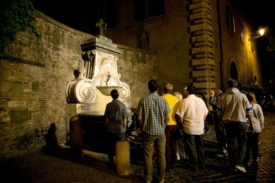 Dark Heart of Rome - Facts, Legend & Mystery Walking Tour - Finishing near Castel Sant’Angelo