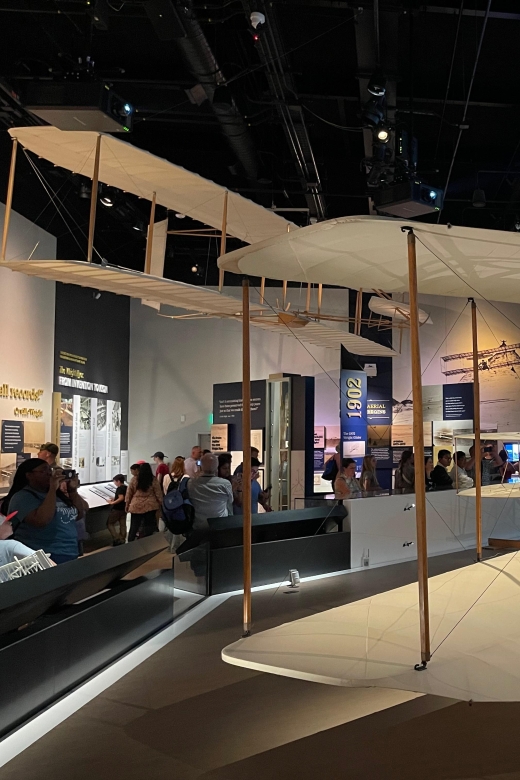 DC: Smithsonian Highlights Walking Tour with Air and Space - Starting at 400 7th Street Northwest