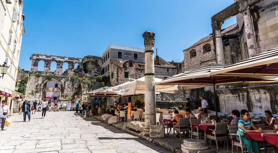 Diocletian's Palace and Old Town SMALL GROUP Walking Tour - Why this short Split tour works