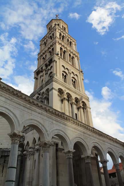 Diocletian's Palace and Old Town SMALL GROUP Walking Tour - Starting at the Golden Gate and Gregory of Nin