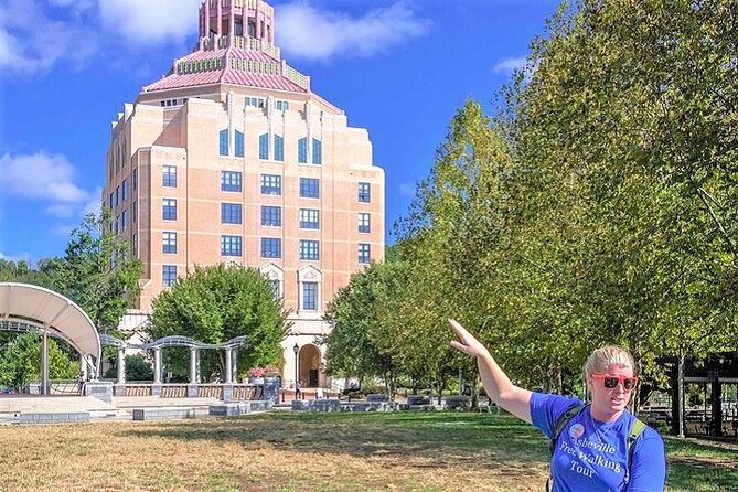 Downtown Asheville Tip-Based Sightseeing Walking Tour - Why this is a good first look at Asheville