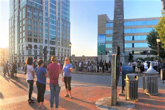 Downtown Asheville Tip-Based Sightseeing Walking Tour - Grove Arcade: Asheville’s grand opening scene