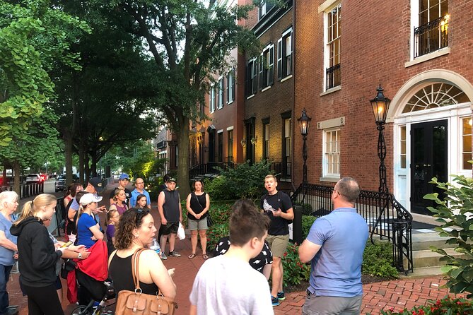 Dreaded Dead Descent of the District: DC Ghost Tour - Six things to know before you book