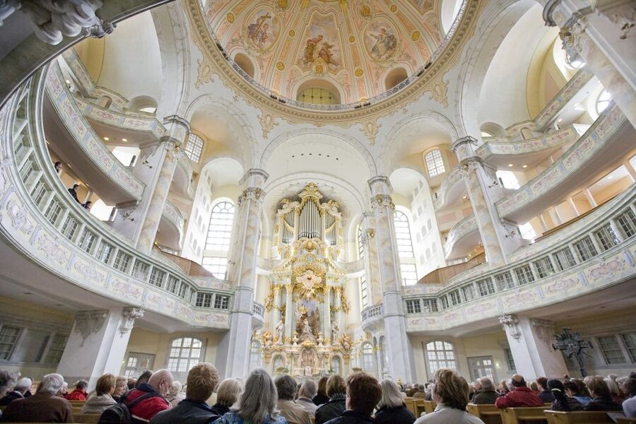 Dresden: Complete Walking Tour with Frauenkirche Visit - Why this Dresden walking tour works well