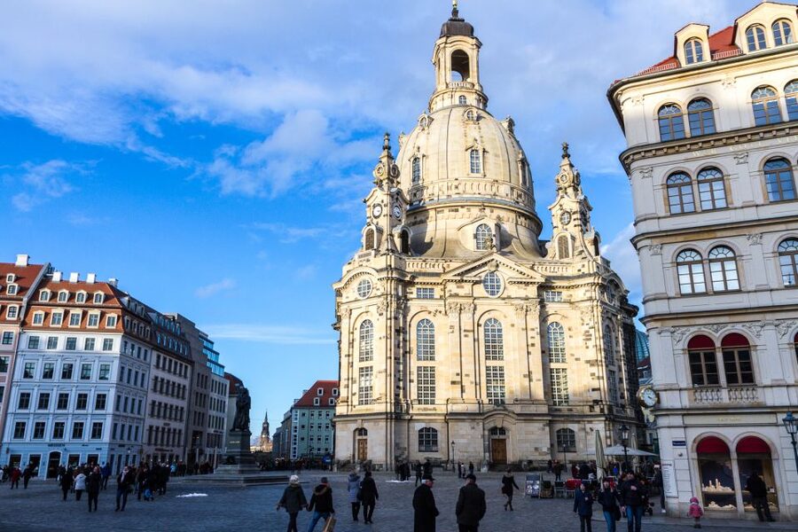 Dresden: Complete Walking Tour with Frauenkirche Visit - Stallhof and Fürstenzug: Dresden’s royal story in stone
