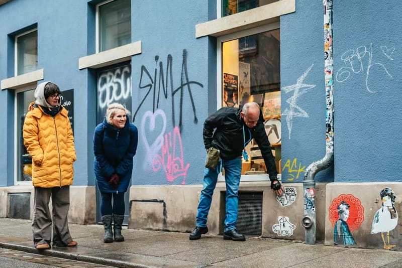 Dresden: Neustadt District Street Art Guided Walking Tour - How much does the $17 price buy you?